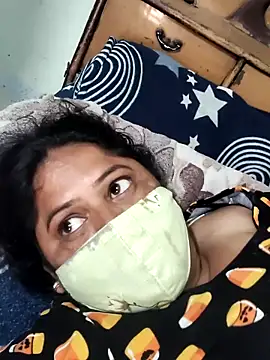 Mmm143 online show from November 2025 06:05:01 AM