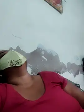 Mmm143 online show from October 2025 09:40:01 AM