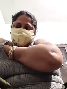 Mmm143 online show from November 2025 07:24:02 PM