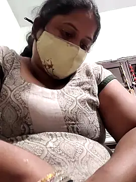 Mmm143 online show from November 2025 04:56:02 PM