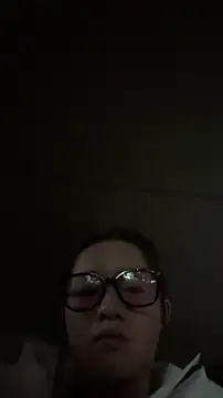 Snapshot of lulu5211 chatting on October 2025 12:14:02 PM lulu5211 online show from October 2025 12:14:02 PM