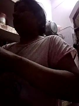 aliya-jaan71 online show from November 2025 03:21:01 AM