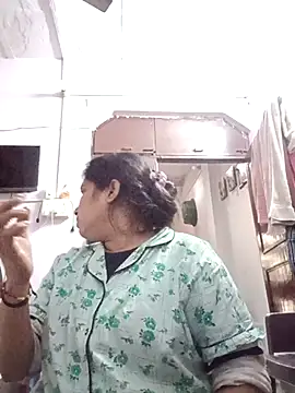 aliya-jaan71 online show from November 2025 07:01:02 AM