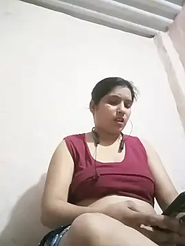 aliya-jaan71 online show from June 2026 06:25:01 PM