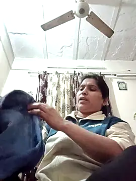 aliya-jaan71 online show from February 2026 09:37:01 AM