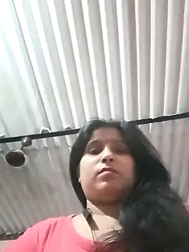 aliya-jaan71 online show from April 2026 02:29:02 PM