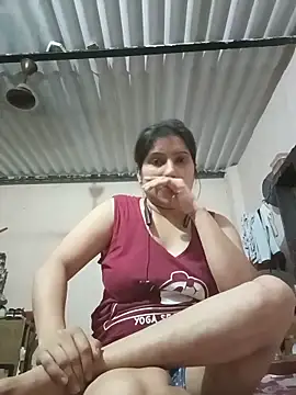aliya-jaan71 online show from May 2026 03:33:01 PM