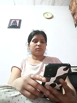 aliya-jaan71 online show from March 2026 06:26:01 AM