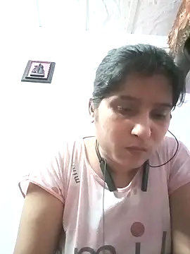 aliya-jaan71 online show from May 2026 08:30:02 AM