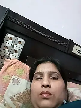 aliya-jaan71 online show from April 2026 10:10:02 AM