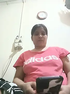 aliya-jaan71 online show from June 2026 07:35:01 PM