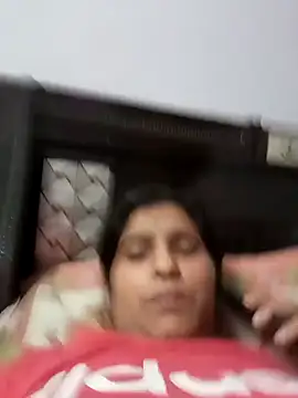 aliya-jaan71 online show from April 2026 11:06:02 AM