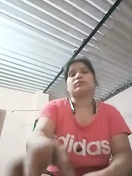 aliya-jaan71 online show from June 2026 07:14:01 PM