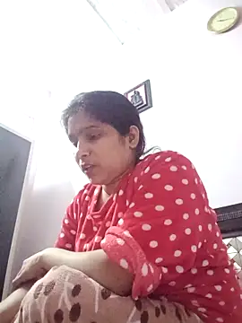 aliya-jaan71 online show from December 2025 04:44:01 PM