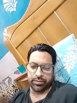 mohsin99272 online show from October 2025 07:37:02 PM