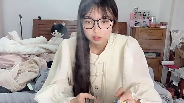 Akong11 online show from November 2025 06:24:02 AM