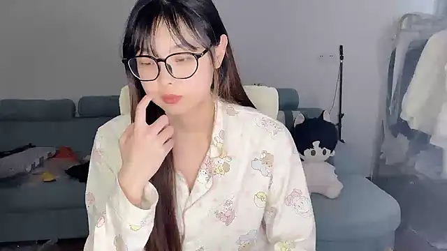 Akong11 online show from March 2026 05:54:01 AM