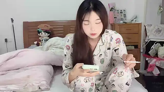 Akong11 online show from October 2025 05:17:01 PM