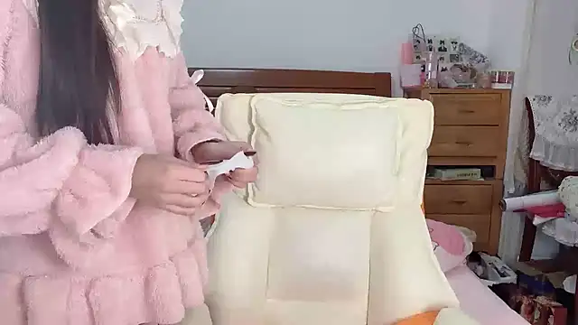 Akong11 online show from December 2025 03:23:01 AM