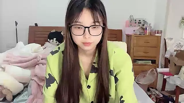 Akong11 online show from November 2025 02:44:02 AM