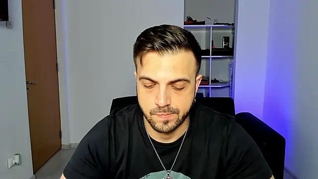 Jace Thorne online show from October 2025 05:57:02 PM