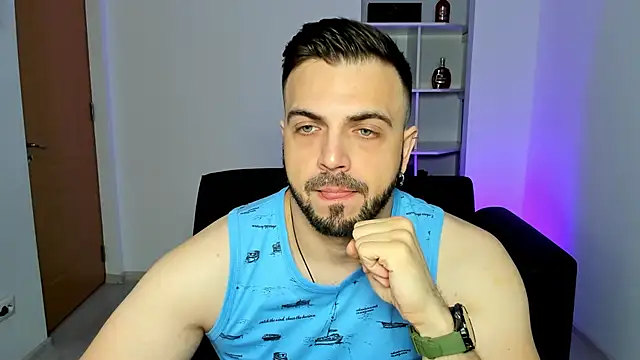 Jace Thorne online show from November 2025 05:08:02 AM