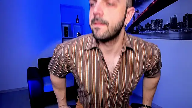 Jace Thorne online show from November 2025 05:02:01 PM