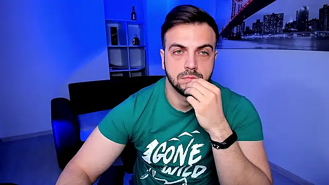 Jace Thorne online show from December 2025 04:55:01 AM