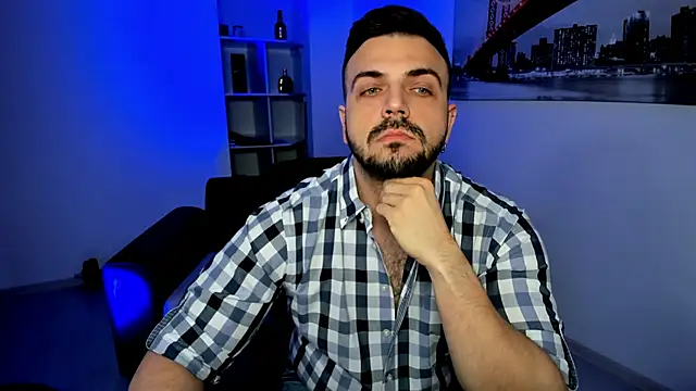 Jace Thorne online show from December 2025 05:01:02 AM