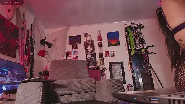 agathaaiko6 online show from March 2026 01:23:01 AM