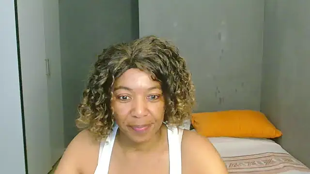 Lillyan N online show from March 2026 08:30:02 AM