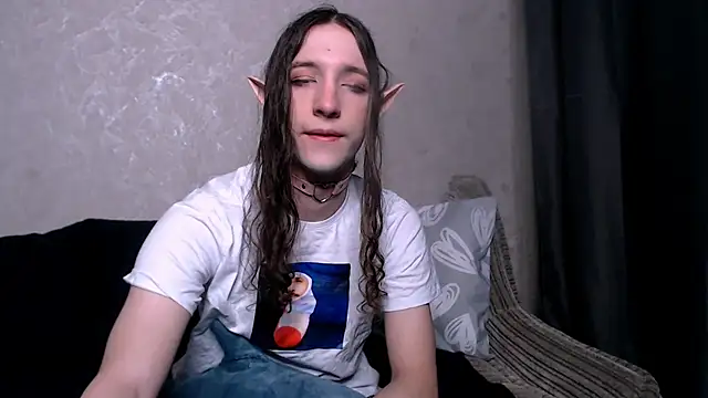 SilverMuse  online show from September 2025 12:06:01 AM