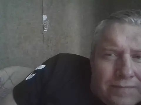 evulis1 online show from September 2025 12:55:01 PM