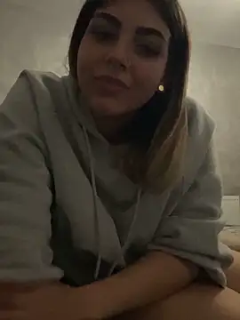 lolaadora online show from October 2025 11:24:02 PM