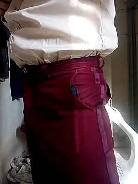 Snapshot of zamir_adam chatting on October 2025 12:50:02 PM zamir adam online show from October 2025 12:50:02 PM