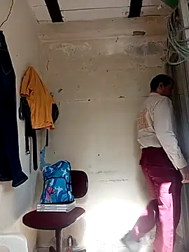 Snapshot of zamir_adam chatting on October 2025 01:12:02 PM zamir adam online show from October 2025 01:12:02 PM