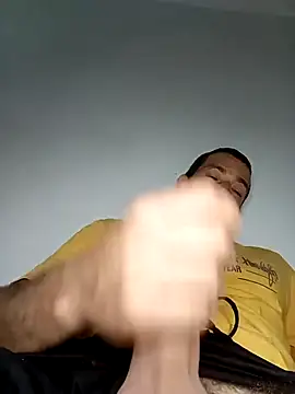 Snapshot of zamir_adam chatting on September 2025 12:00:01 PM zamir adam online show from September 2025 12:00:01 PM