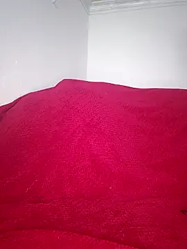 FINEdzaddY10 online show from May 2026 01:27:01 PM