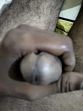 mdNajmus69 online show from September 2025 06:42:01 PM