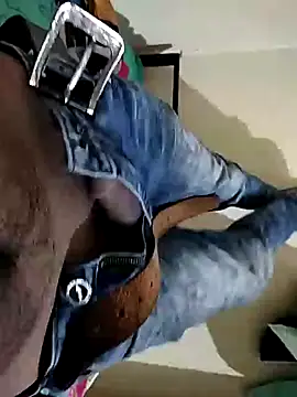 mdNajmus69 online show from September 2025 04:45:01 PM