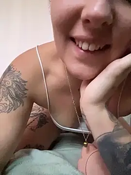 anonyme hot47 online show from November 2025 03:28:02 PM