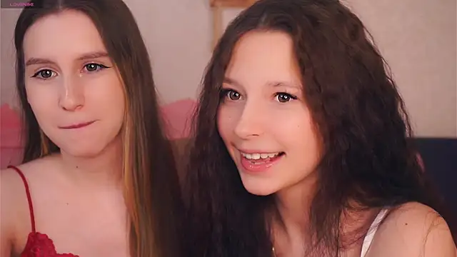 GabrielleLynchard online show from November 2025 07:39:01 PM