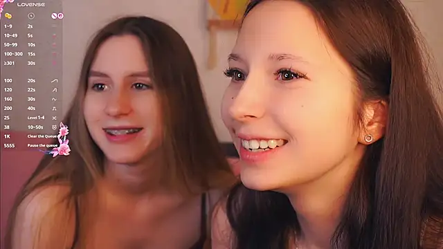 GabrielleLynchard online show from November 2025 07:18:02 PM