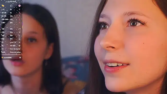 GabrielleLynchard online show from October 2025 07:46:01 PM