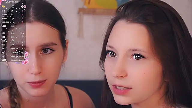 GabrielleLynchard online show from November 2025 07:07:01 PM