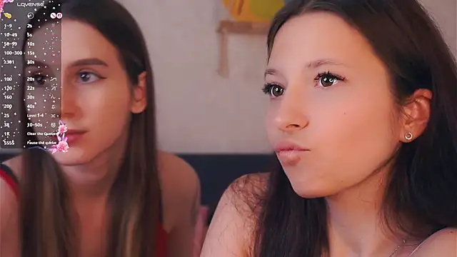 GabrielleLynchard online show from November 2025 07:50:02 PM