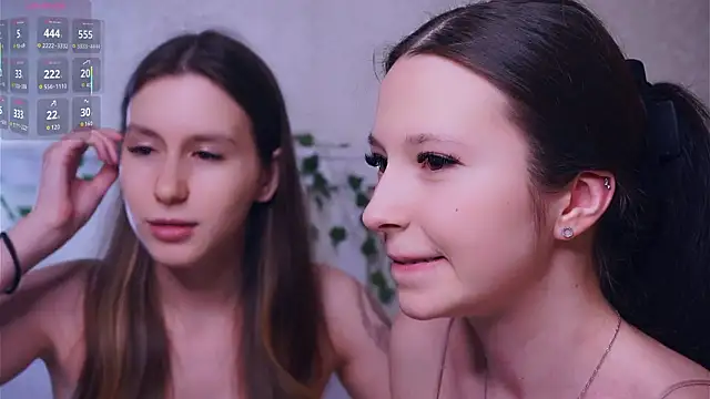 GabrielleLynchard online show from March 2026 10:00:02 PM