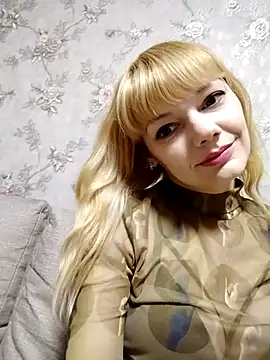 AliceSwan1122 online show from September 2025 07:15:02 PM