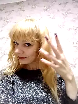 AliceSwan1122 online show from September 2025 09:20:02 PM