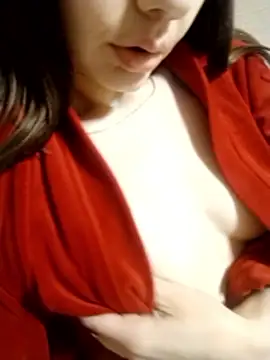 AliceSwan1122 online show from April 2026 08:57:02 PM